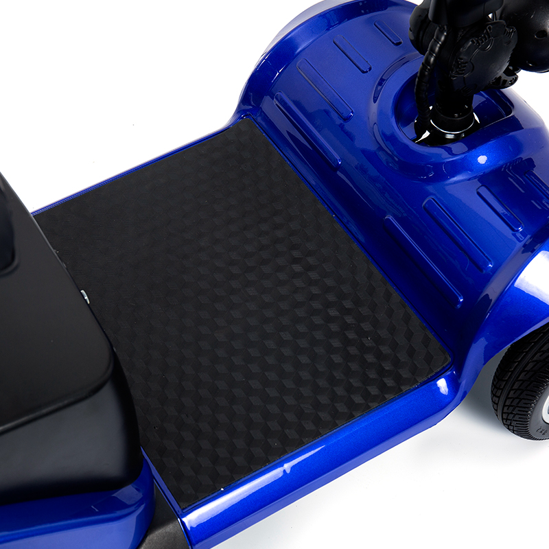 YL-09B Sammenfoldelig 4-hjulet letvægtsscooter med kurv