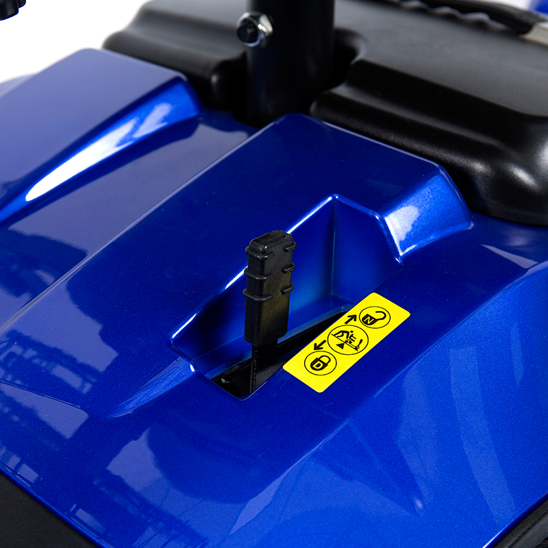 YL-09B Sammenfoldelig 4-hjulet letvægtsscooter med kurv