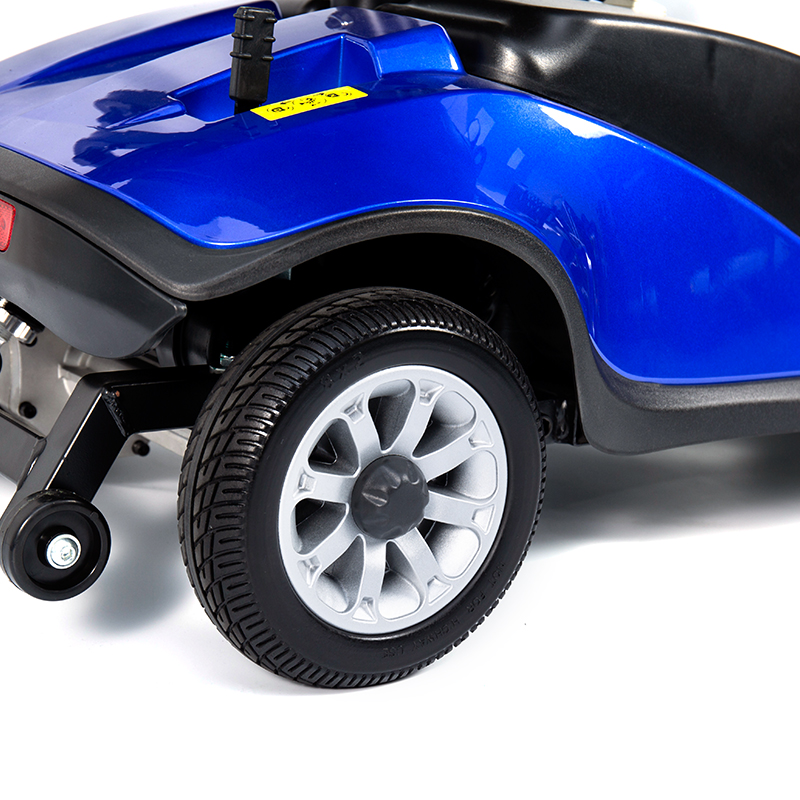 YL-09B Sammenfoldelig 4-hjulet letvægtsscooter med kurv