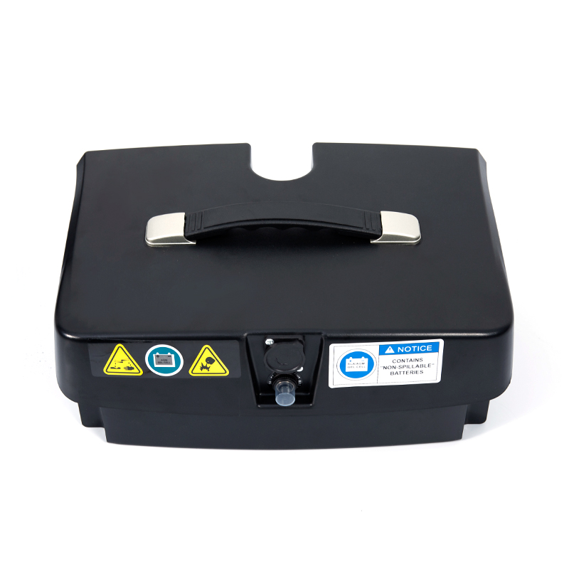 YL-02 Letvægts 4-hjulet mobilitetsscooter til seniorer, med et 360° drejeligt sæde